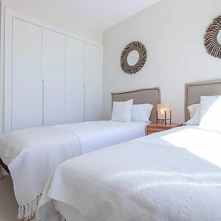 3 Bedroom Penthouse Vanian Gardens -